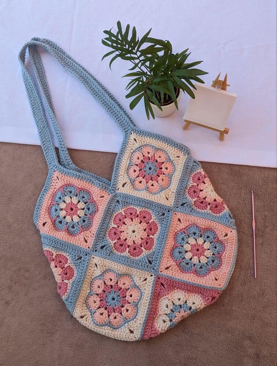 African flower tote
